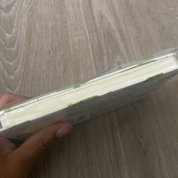 notepad - Picture 3 of 3